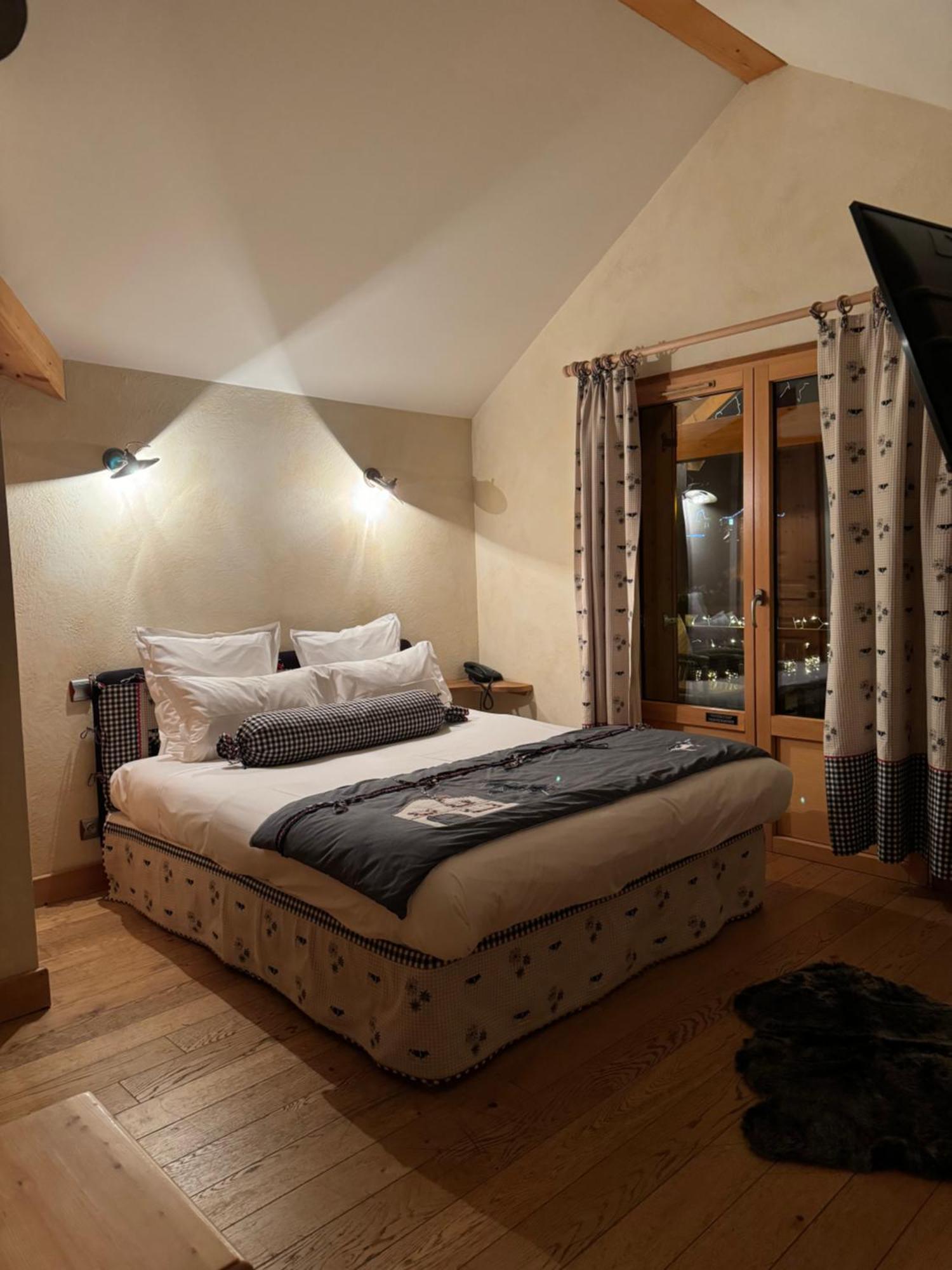 Hotel Le Jalouvre Mont-Saxonnex Εξωτερικό φωτογραφία
